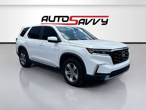 Used 2025 Honda Pilot EX-L image 1