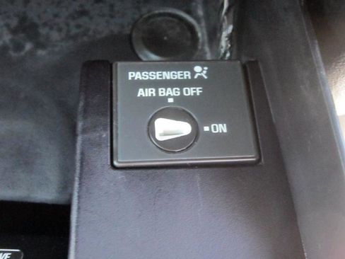 Used 2000 Chevrolet Corvette Convertible w/ Memory Pkg image 21