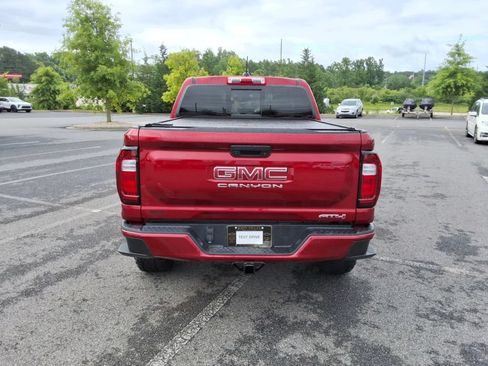 Certified 2024 GMC Canyon AT4 w/ LPO, Off Road Lift Package AWD/4WD image 6