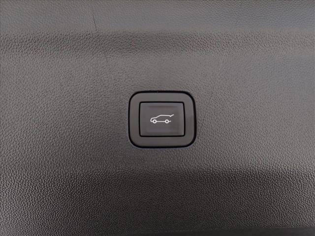 New 2026 Chevrolet Tahoe High Country AWD/4WD image 9