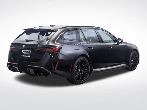 New 2027 BMW M5 Touring AWD/4WD image 6