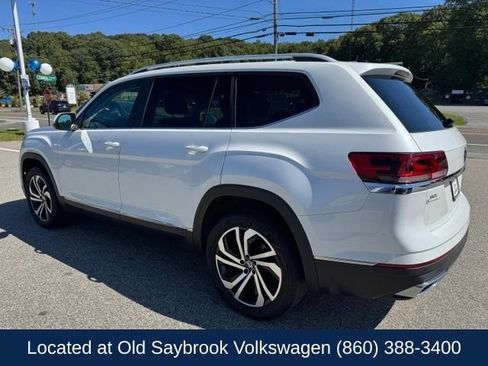 Used 2023 Volkswagen Atlas SEL AWD/4WD image 7