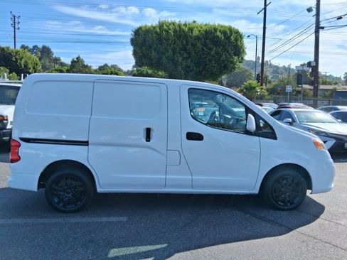 Used 2020 Nissan NV200 SV w/ Back Door Glass Package FWD image 7