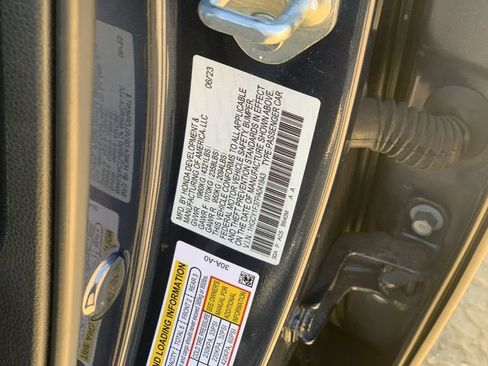 Used 2023 Honda Accord EX image 32