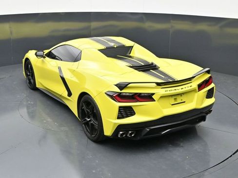 Used 2022 Chevrolet Corvette Stingray Premium Conv w/ Z51 Performance Package RWD image 33