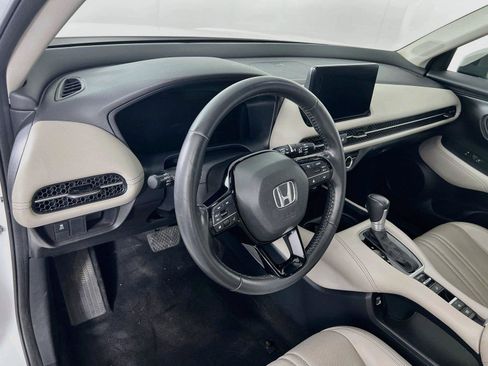 Used 2023 Honda HR-V EX-L image 10