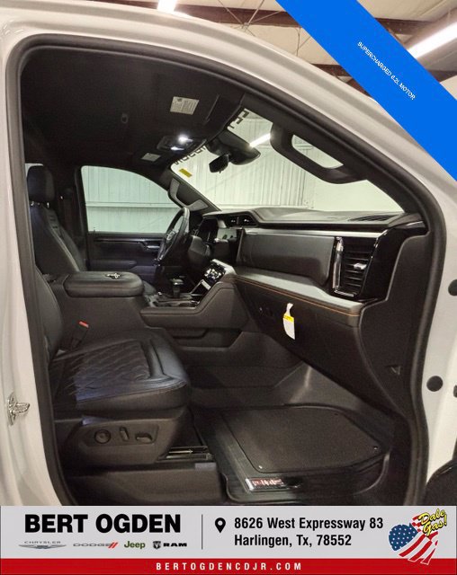 Used 2026 GMC Sierra 1500 AT4 w/ AT4 Premium Package AWD/4WD image 18