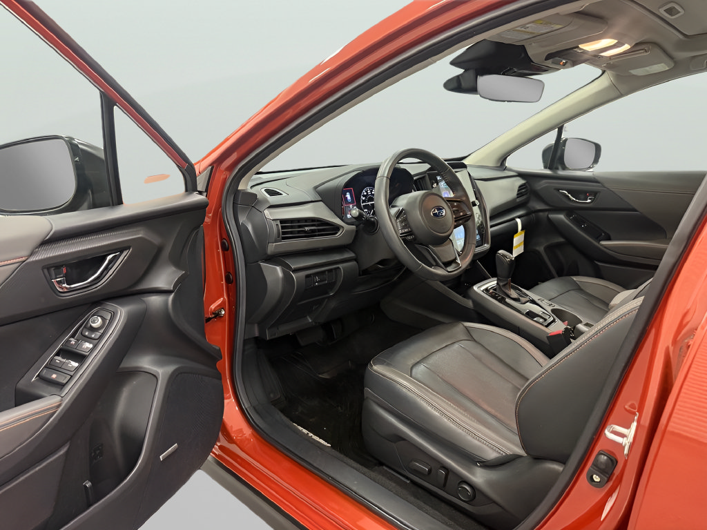 Used 2024 Subaru Crosstrek 2.5i Limited AWD/4WD image 10