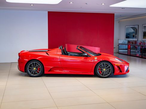 Used 2009 Ferrari F430 Scuderia image 7