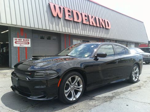 Used 2021 Dodge Charger GT w/ Plus Group RWD image 1