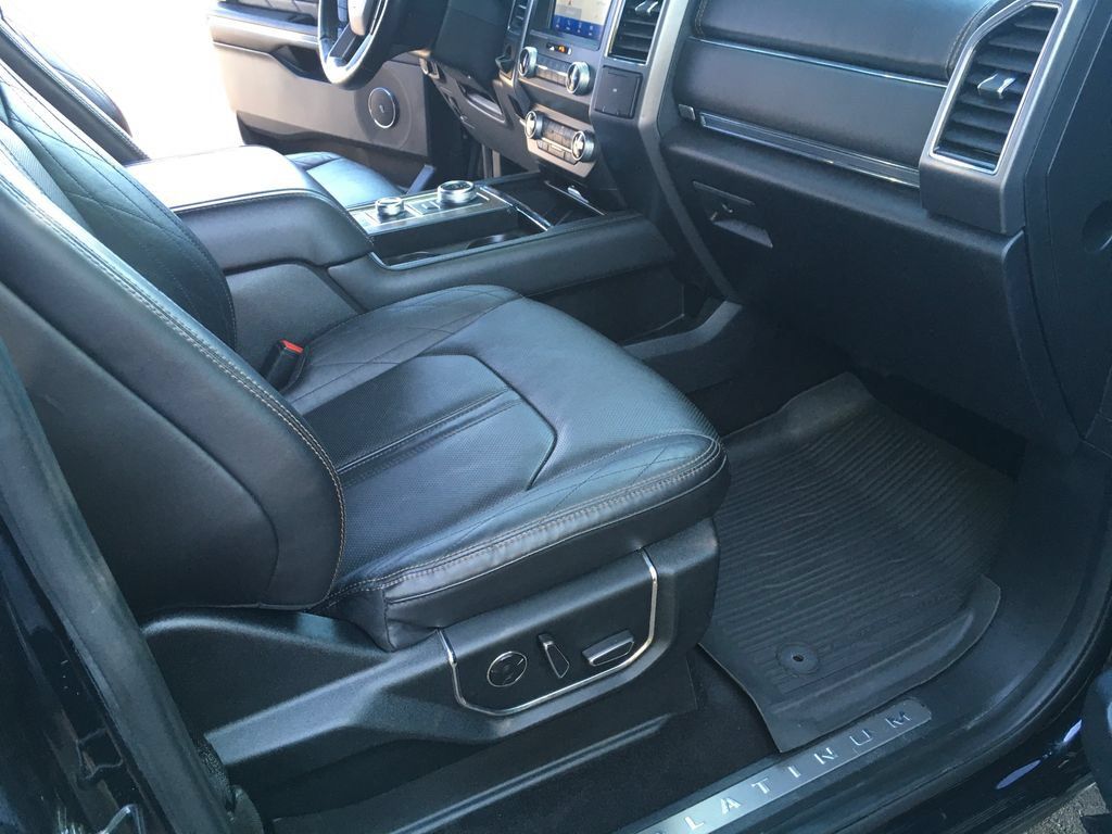 Used 2021 Ford Expedition Max Platinum AWD/4WD image 30
