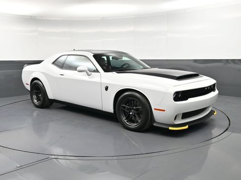 Used 2023 Dodge Challenger SRT Hellcat Redeye RWD image 10
