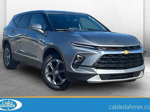 Used 2023 Chevrolet Blazer LT w/ Driver Confidence Package FWD image 1