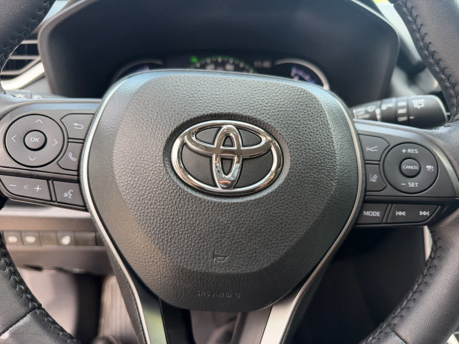Certified 2025 Toyota RAV4 XLE w/ Weather Package AWD/4WD image 25
