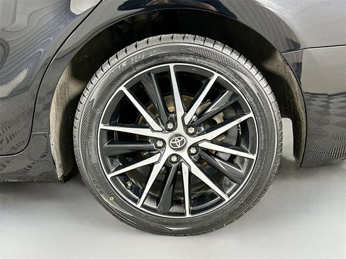 Used 2024 Toyota Camry SE image 27