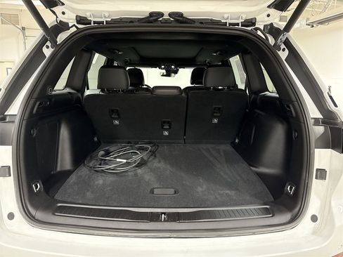 Used 2025 Jeep Grand Cherokee Limited 4xe image 25