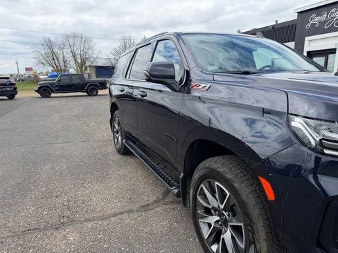 Used 2022 Chevrolet Tahoe Z71 w/ Luxury Package AWD/4WD image 14