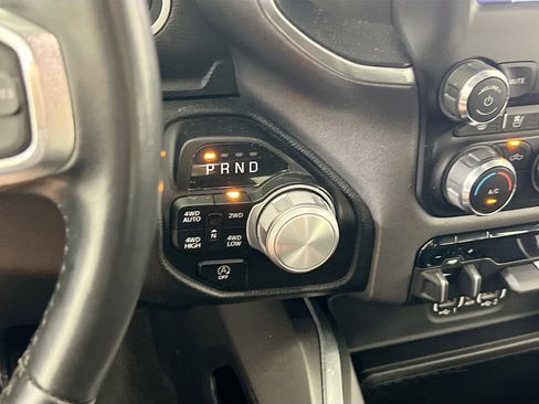 Used 2022 RAM 1500 Laramie w/ Sport Appearance Package AWD/4WD image 16