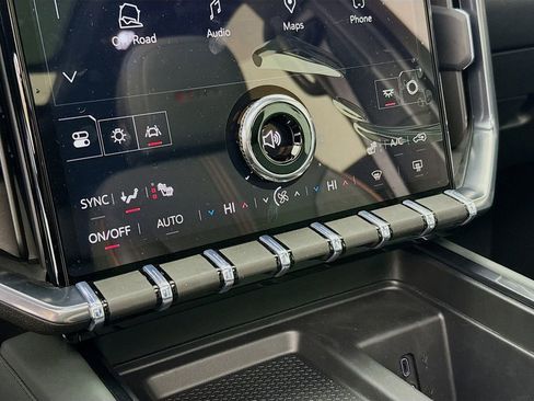 New 2026 GMC Acadia AT4 w/ LPO, Floor Liner Package image 19