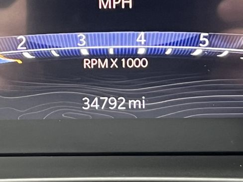 Used 2023 Jeep Grand Cherokee L Limited w/ Trailer Tow Group (B) image 7