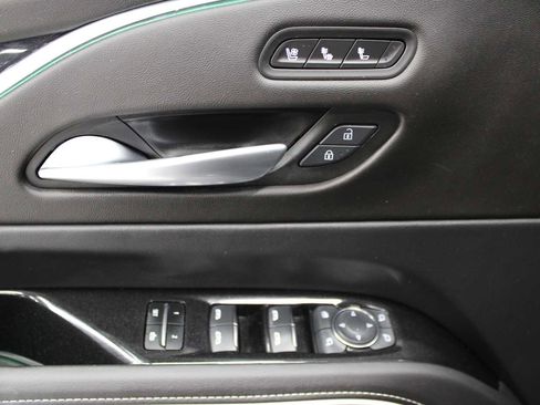 Certified 2024 Cadillac Escalade Sport w/ LPO, ONYX Package image 18