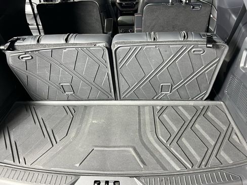 Used 2025 Ford Explorer ST w/ Sun And Sound Package image 28