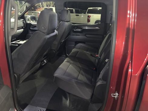 Used 2023 GMC Sierra 1500 Elevation image 26