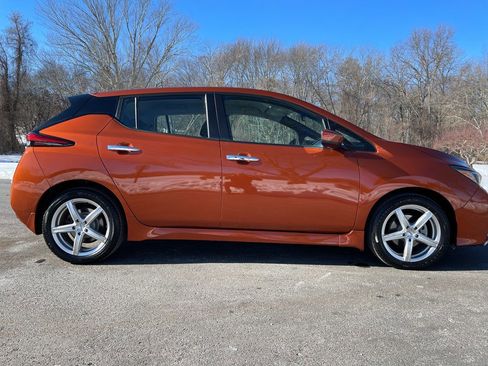 Used 2021 Nissan Leaf SV Plus image 20