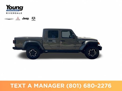Used 2020 Jeep Gladiator Rubicon AWD/4WD image 6