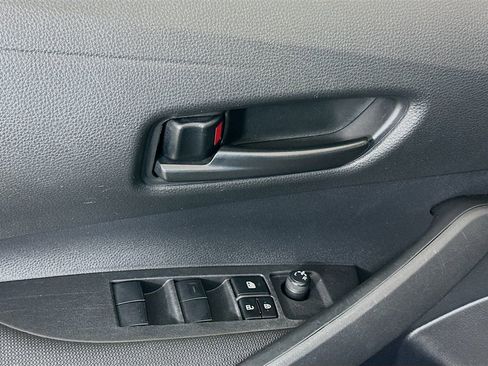 Certified 2024 Toyota Corolla LE image 18