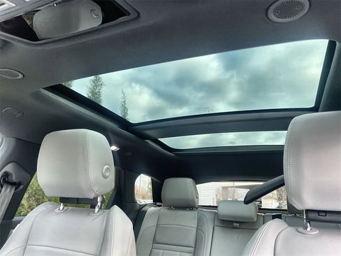 New 2026 Land Rover Range Rover Evoque S image 19