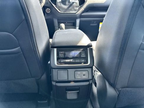 New 2026 Subaru Ascent Limited Bronze AWD/4WD image 23