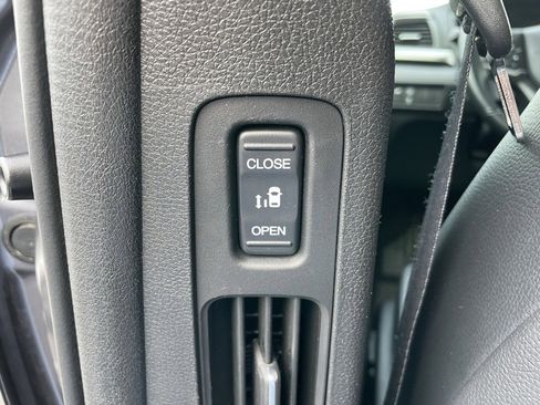 Used 2024 Honda Odyssey EX-L image 55