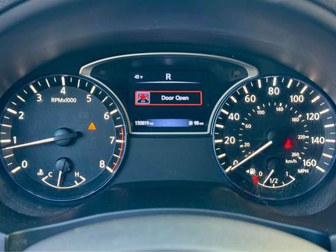 Used 2017 Nissan Altima 2.5 SR image 15