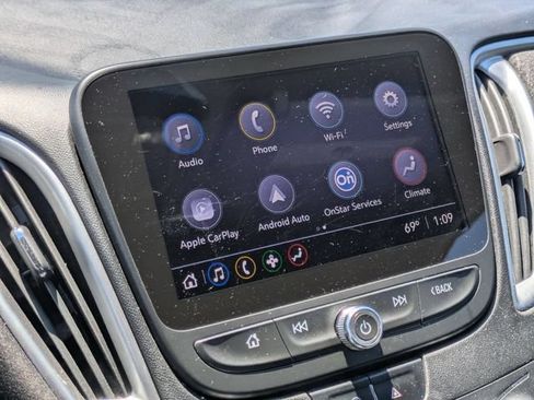 Used 2022 Chevrolet Malibu LT FWD image 23