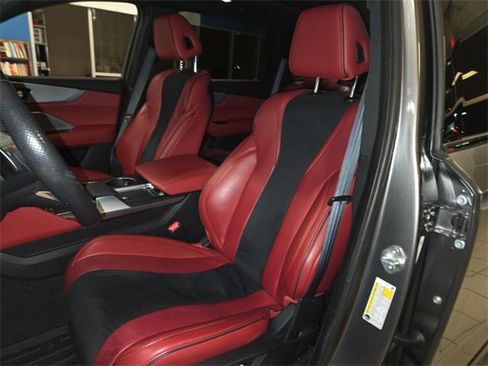 Used 2023 Acura MDX A-Spec image 11