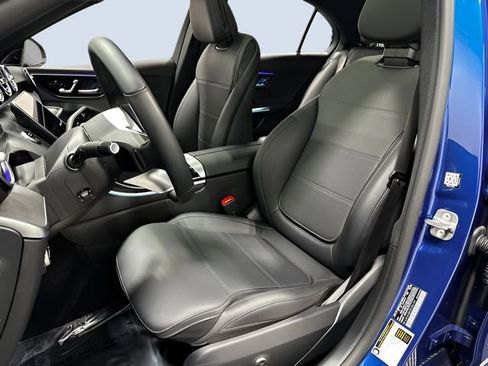Used 2025 Mercedes-Benz C 300 4MATIC Sedan image 37