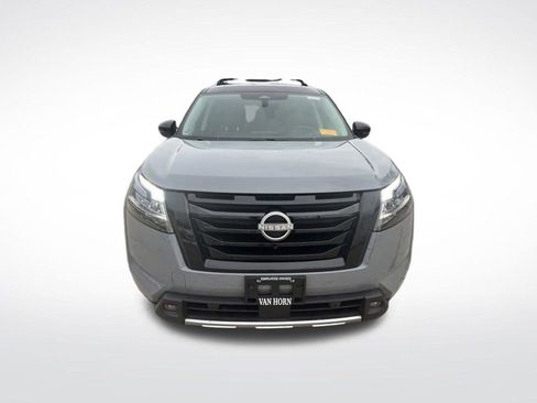 Used 2023 Nissan Pathfinder Platinum w/ Lighting Package (N93) image 11
