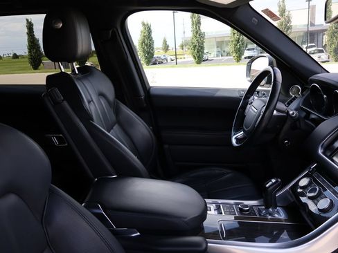 Used 2016 Land Rover Range Rover Sport HSE AWD/4WD image 9