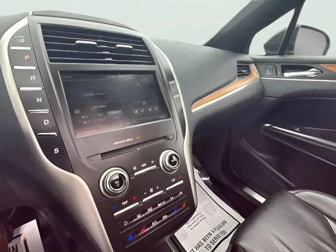 Used 2015 Lincoln MKC AWD w/ Equipment Group 102A Reserve image 19