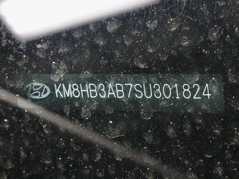 Certified 2025 Hyundai Kona SEL FWD image 31
