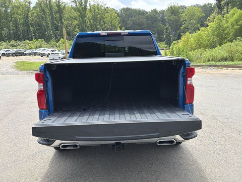 Used 2023 Chevrolet Silverado 1500 LTZ AWD/4WD image 18
