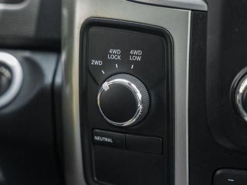 Used 2017 RAM 2500 Big Horn image 27