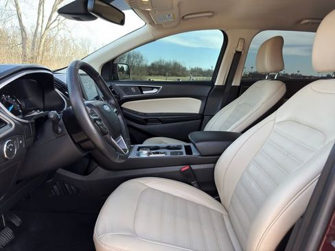 Used 2021 Ford Edge SEL image 17