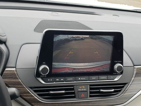 Certified 2021 Nissan Altima 2.5 SL image 36