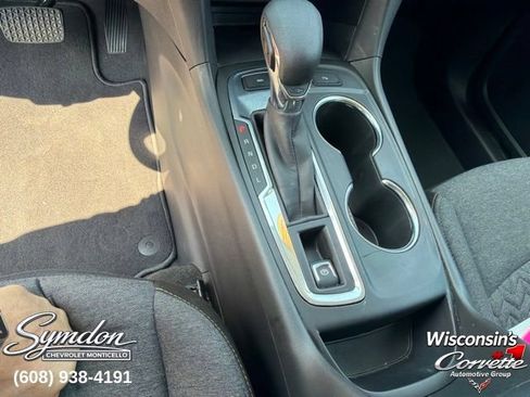 Used 2024 Chevrolet Equinox LT AWD/4WD image 12