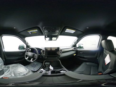 New 2026 Toyota Tundra Limited AWD/4WD image 33