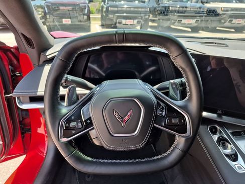 Certified 2025 Chevrolet Corvette Stingray Coupe w/ 1LT RWD image 22