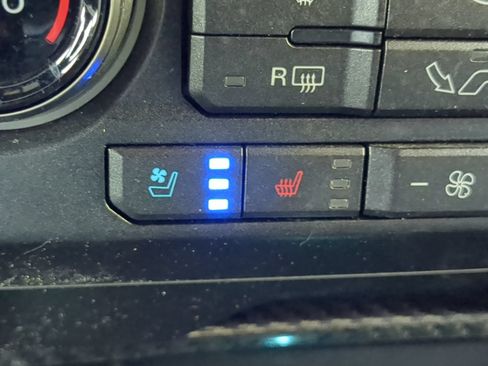 Certified 2018 Ford F150 Raptor w/ Equipment Group 802A Luxury AWD/4WD image 62