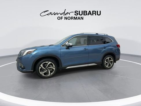 Used 2023 Subaru Forester Touring AWD/4WD image 5